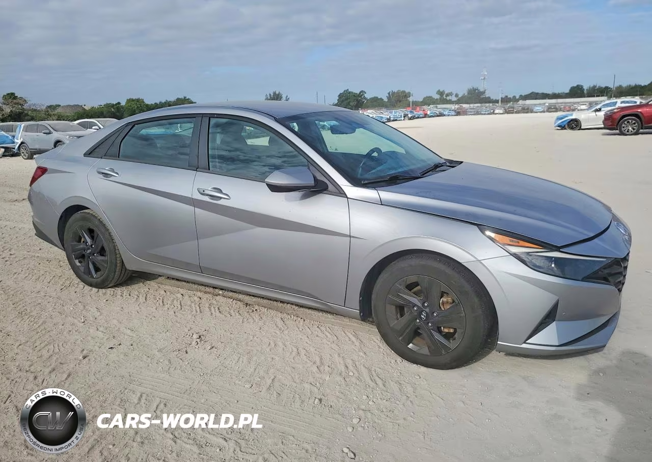 2021 Hyundai Elantra Sel VIN:5NPLS4AG9MH034649 - 4