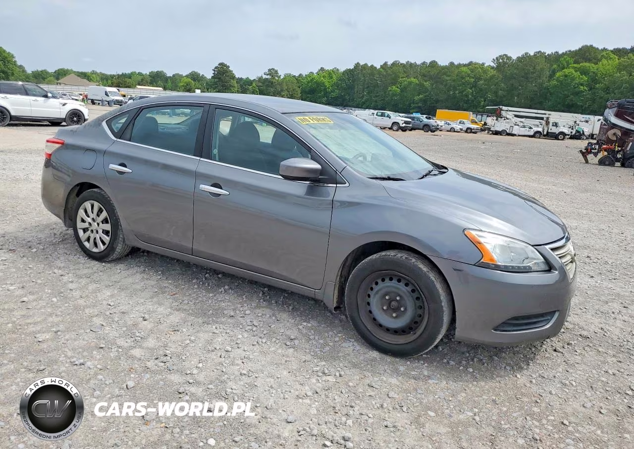 2015 Nissan Sentra S VIN:3N1AB7AP3FY294353 - 4