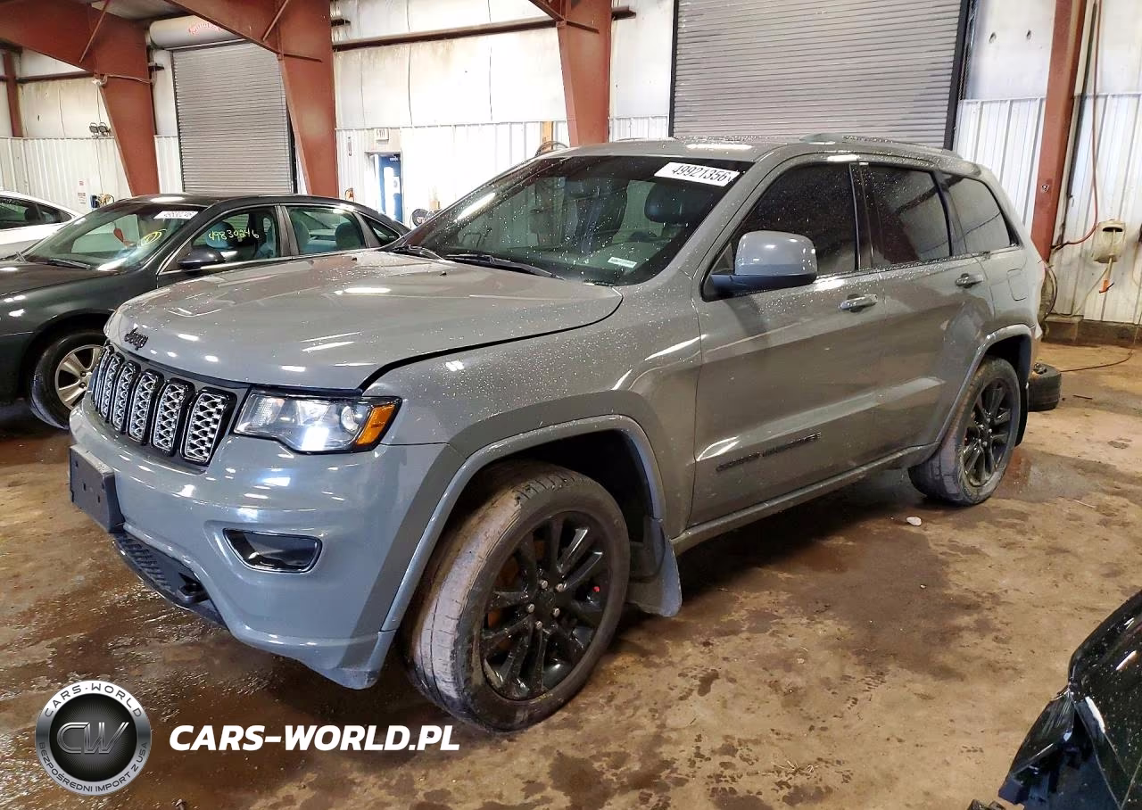 2019 Jeep Grand Cherokee Laredo