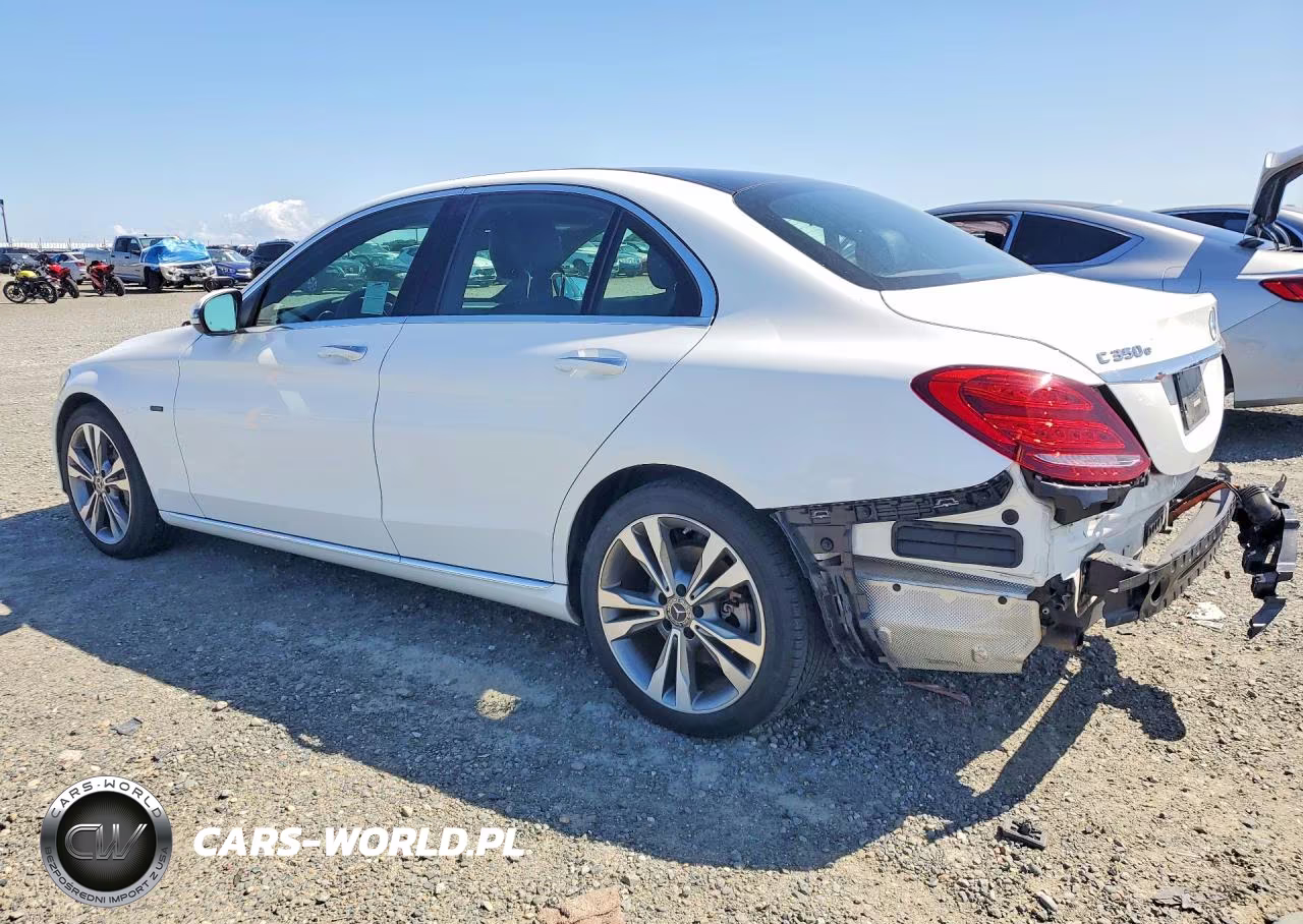 2018 Mercedes-Benz C 350E VIN:55SWF4HB5JU261681 - 2