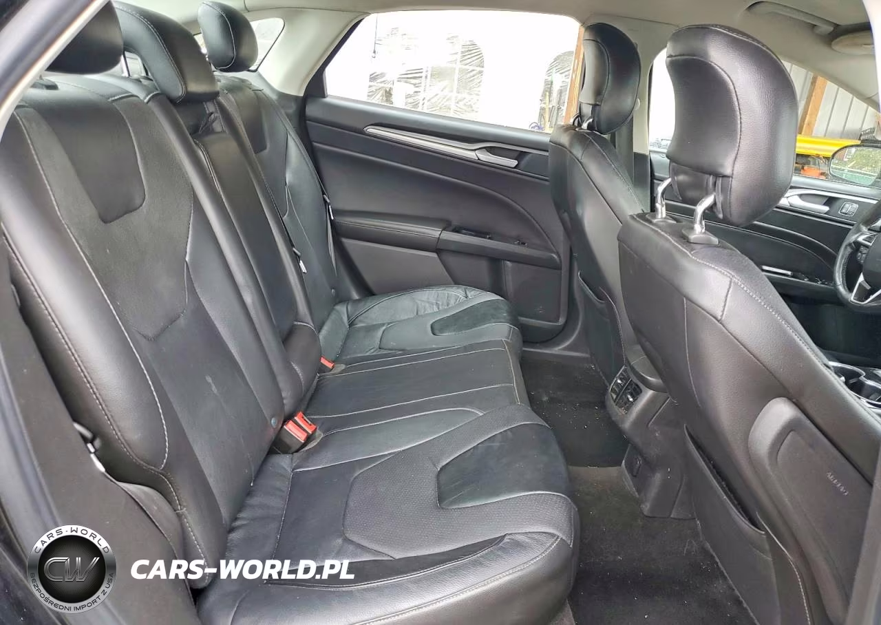 2014 Ford Fusion Titanium VIN:3FA6P0K97ER380758 - 10