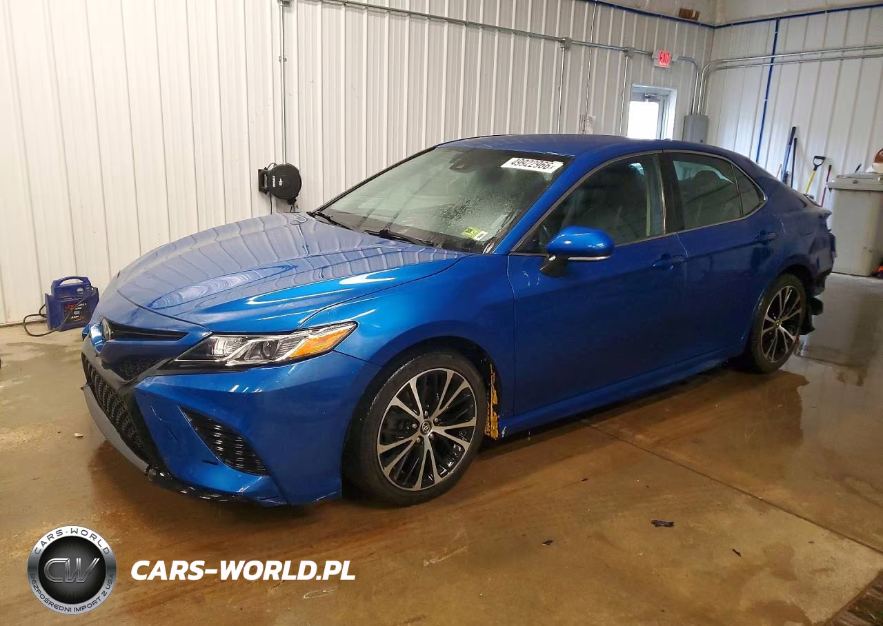 2019 Toyota Camry – zdjęcie 1 z 13