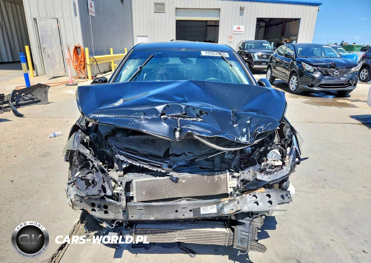 2017 Chevrolet Cruze Premier VIN:1G1BF5SMXH7231150 - 5