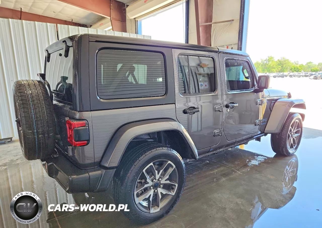 2024 Jeep Wrangler 4Xe VIN:1C4RJXN62RW209700 - 3