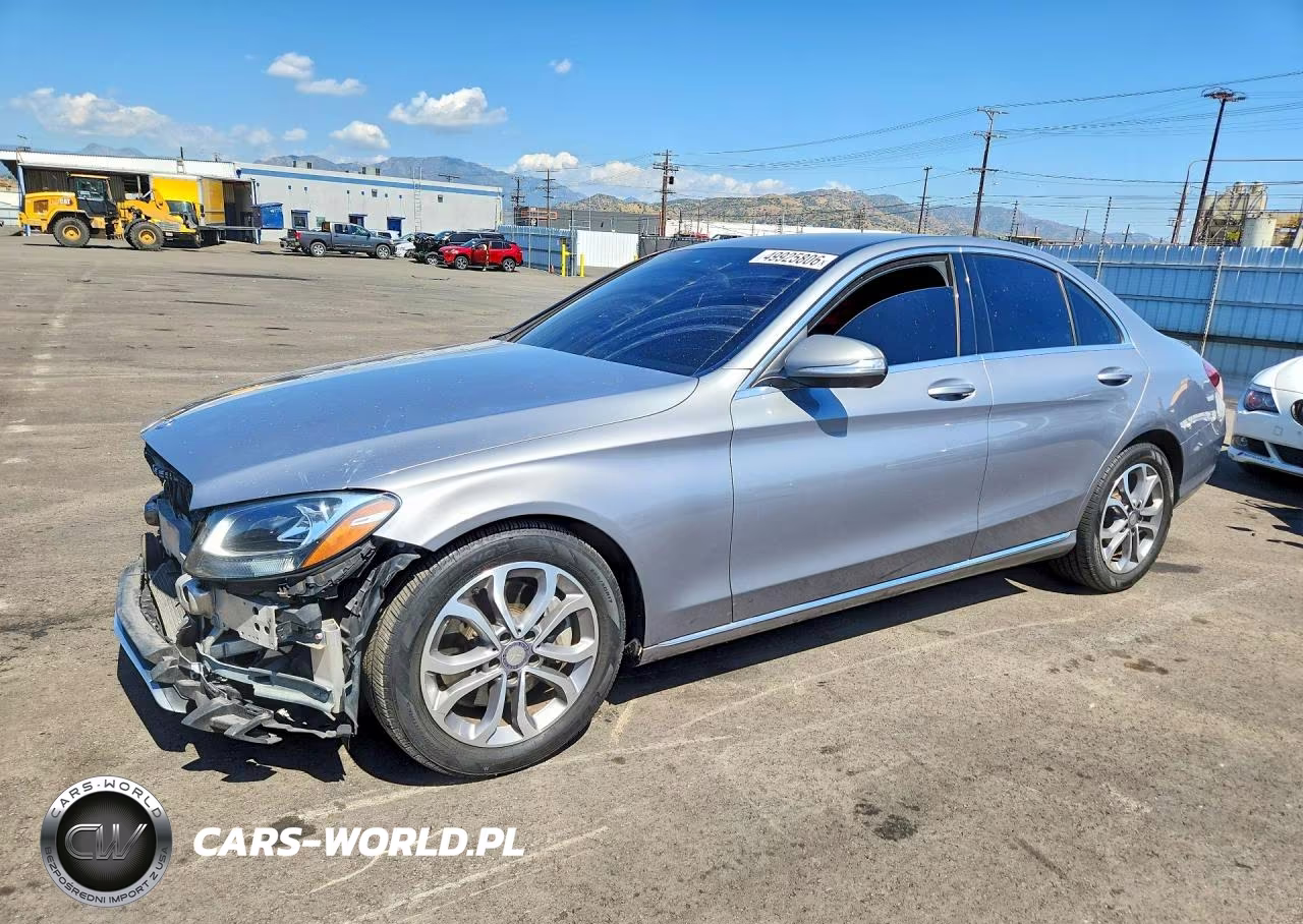 2015 Mercedes-Benz C 300
