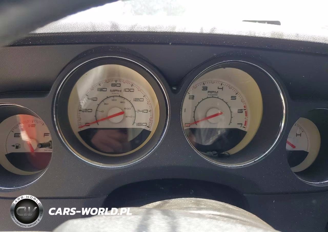 2011 Dodge Challenger R-T VIN:2B3CJ5DT6BH501096 - 9