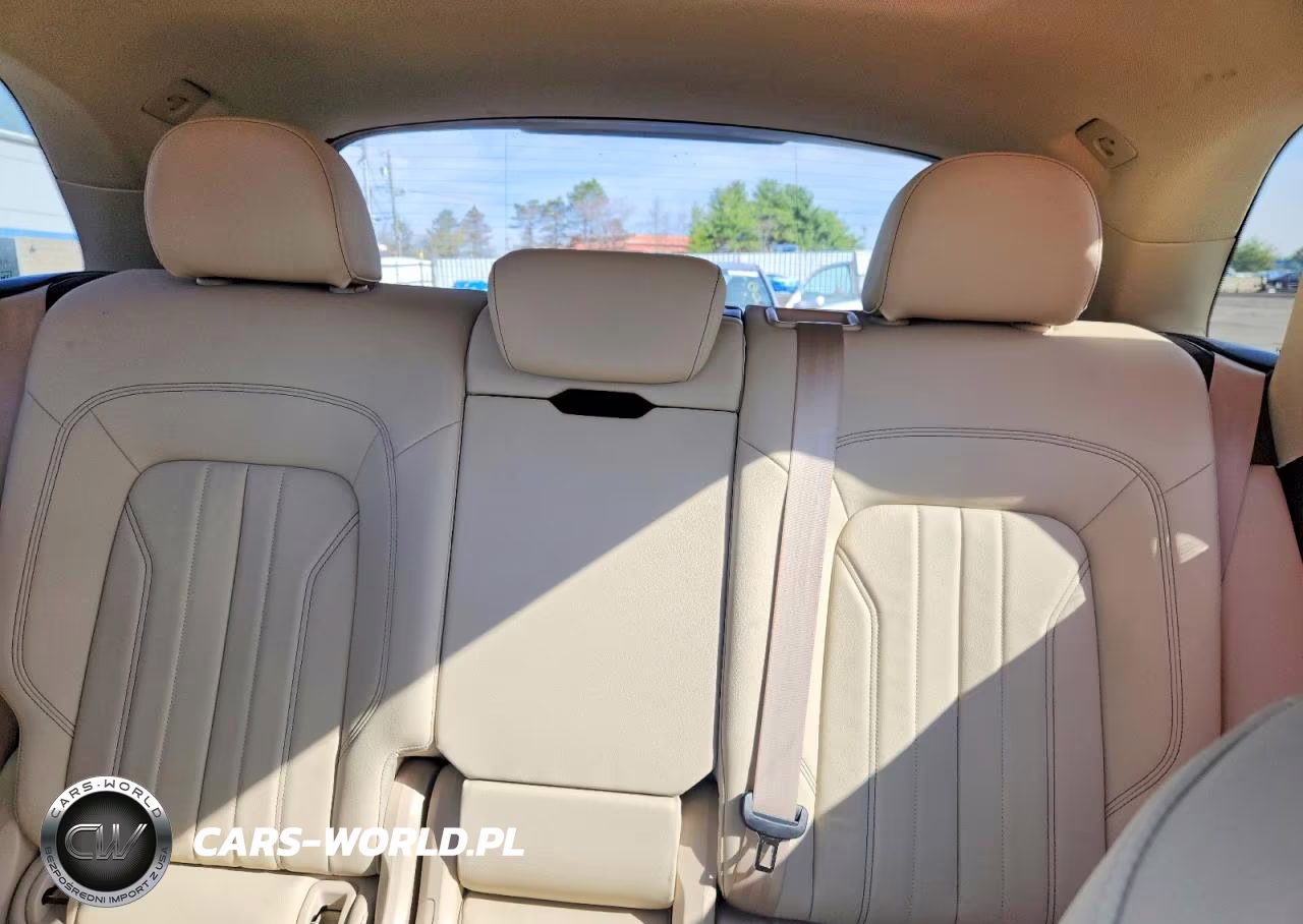 2022 Audi Q5 Premium 45 VIN:WA1GAAFY2N2002160 - 10