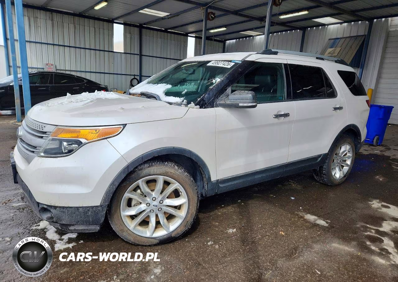 2015 Ford Explorer Xlt – zdjęcie 1 z 13