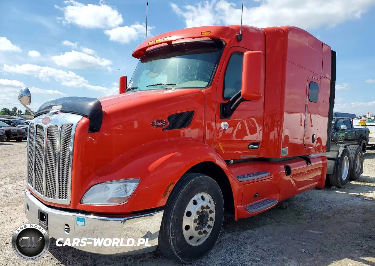 2018 Peterbilt 579 Semi Truck VIN:1XPBDP9X0JD451735 - 2