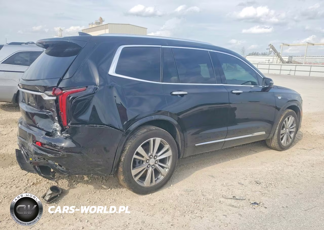 2022 Cadillac Xt6 Premium Luxury VIN:1GYKPCRS5NZ100005 - 3