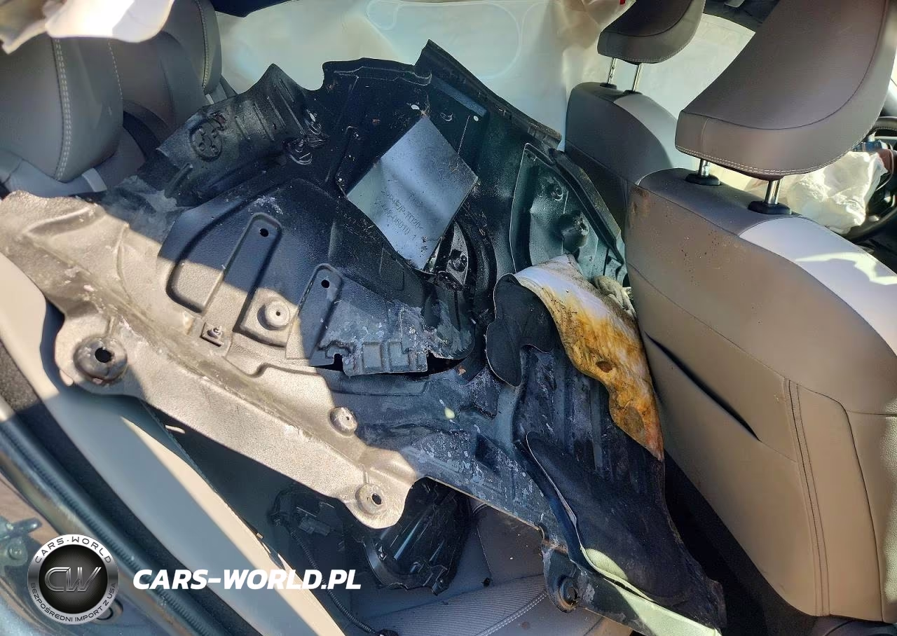 2026 Toyota Camry Se VIN:4T1DAACK1TU653219 - 12