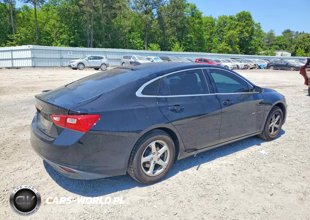 2017 Chevrolet Malibu Ls VIN:1G1ZB5ST0HF234663 - 3