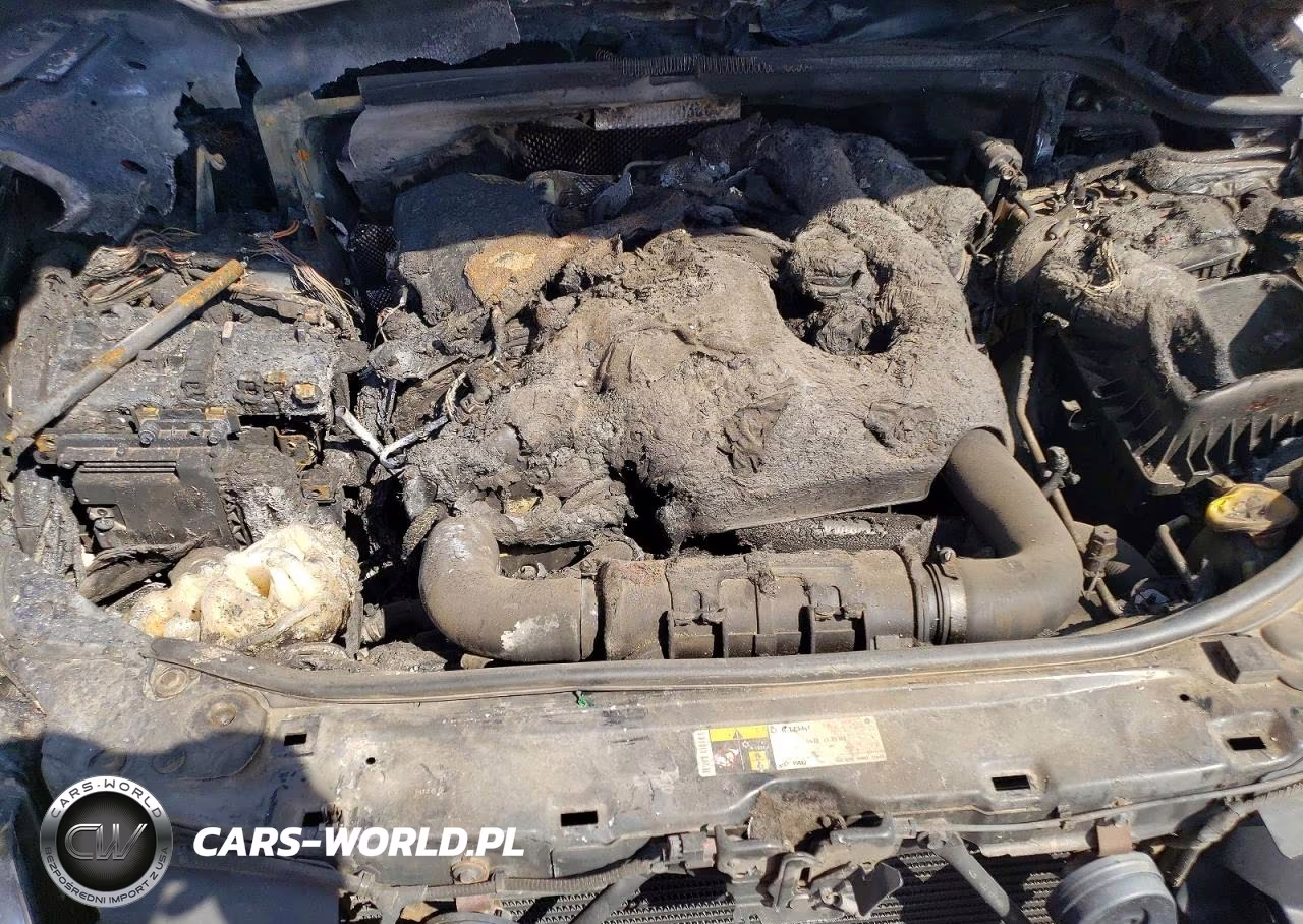 2015 Jeep Grand Cherokee Summit VIN:1C4RJFJM8FC233026 - 11