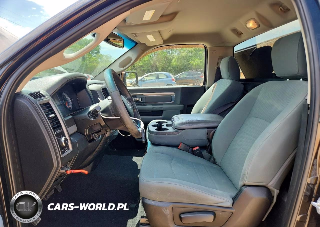 2018 Ram 1500 St VIN:3C6JR6AG5JG122673 - 7