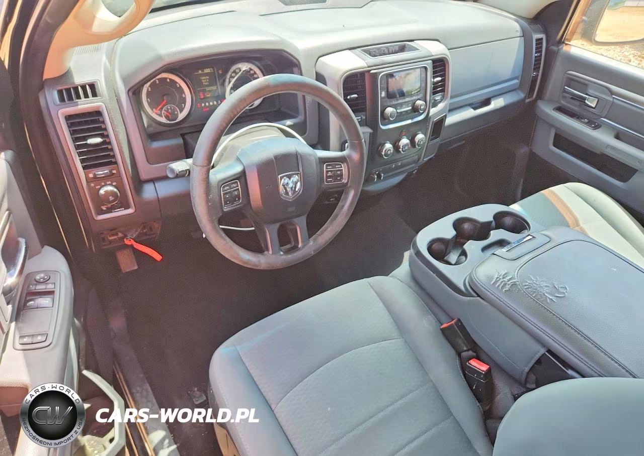 2018 Ram 1500 St VIN:3C6JR6AG5JG122673 - 8