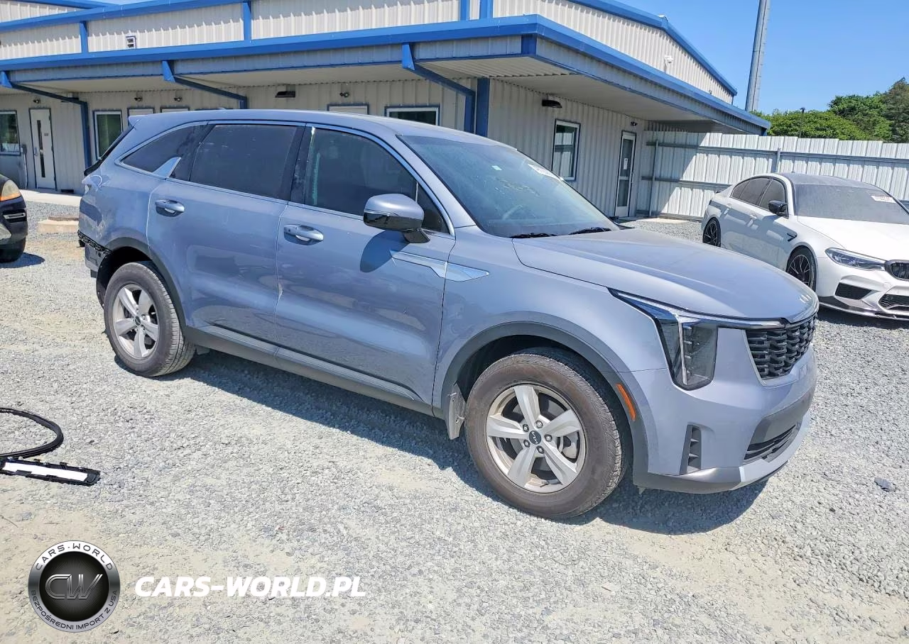 2025 Kia Sorento Lx VIN:5XYRG4JC1SG387674 - 4