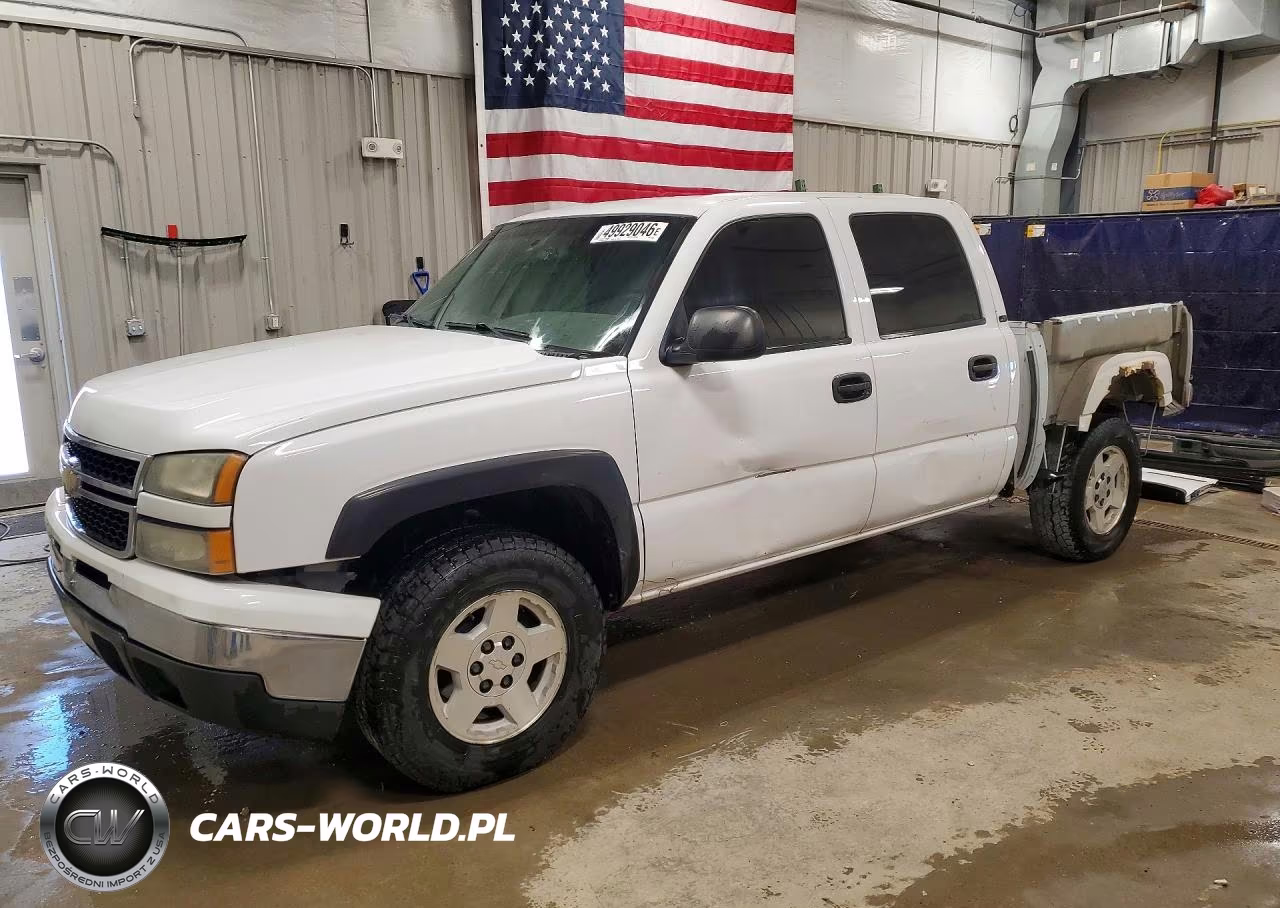 2007 Chevrolet Silverado K1500 Classic Crew Cab