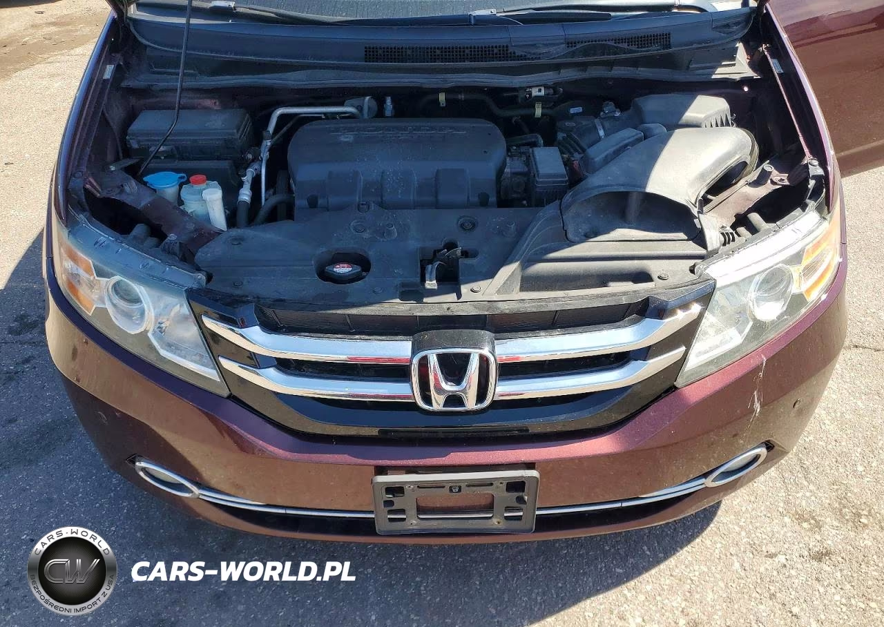 2015 Honda Odyssey Touring VIN:5FNRL5H90FB007698 - 12
