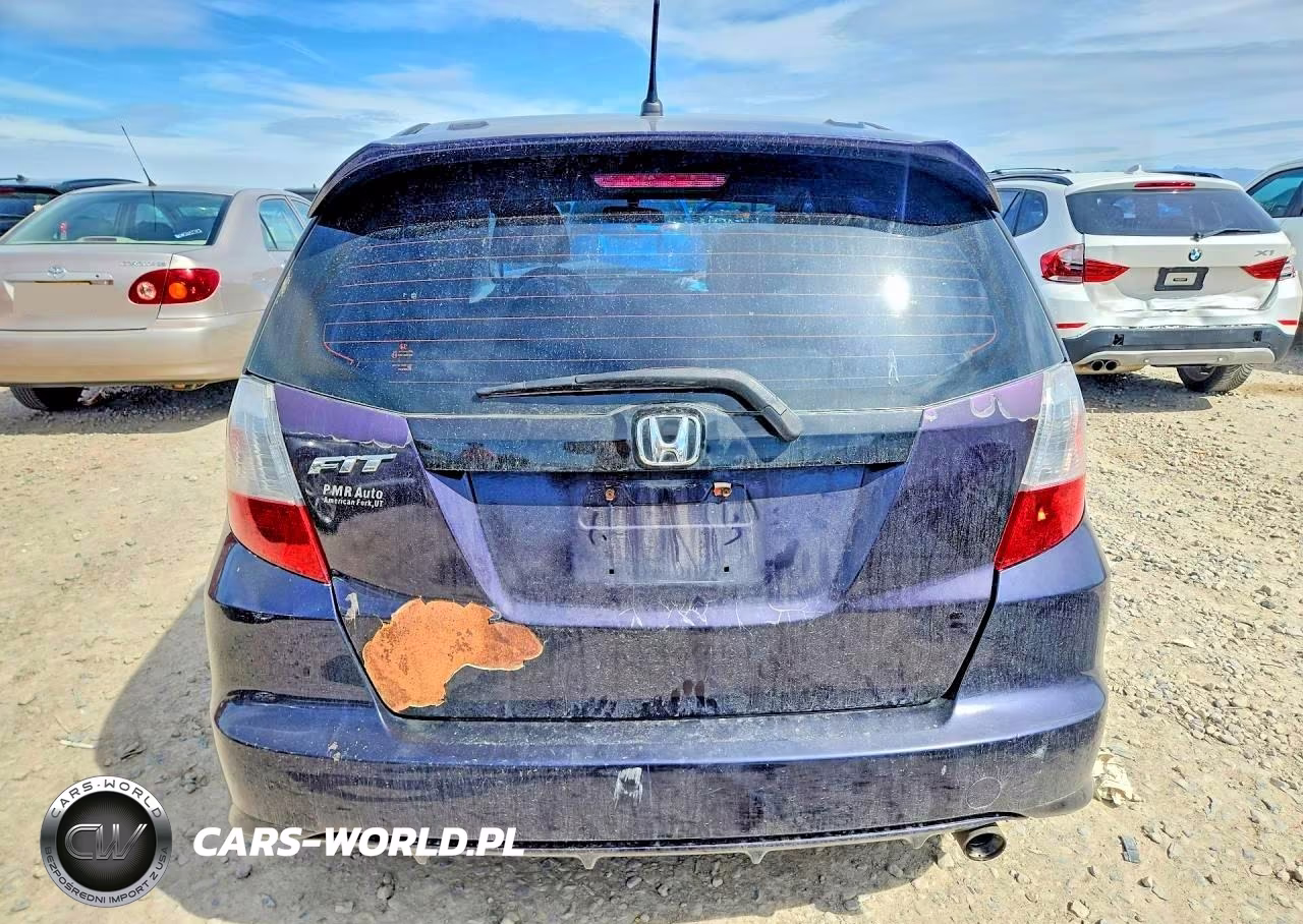 2010 Honda Fit Sport VIN:JHMGE8H40AC031303 - 6