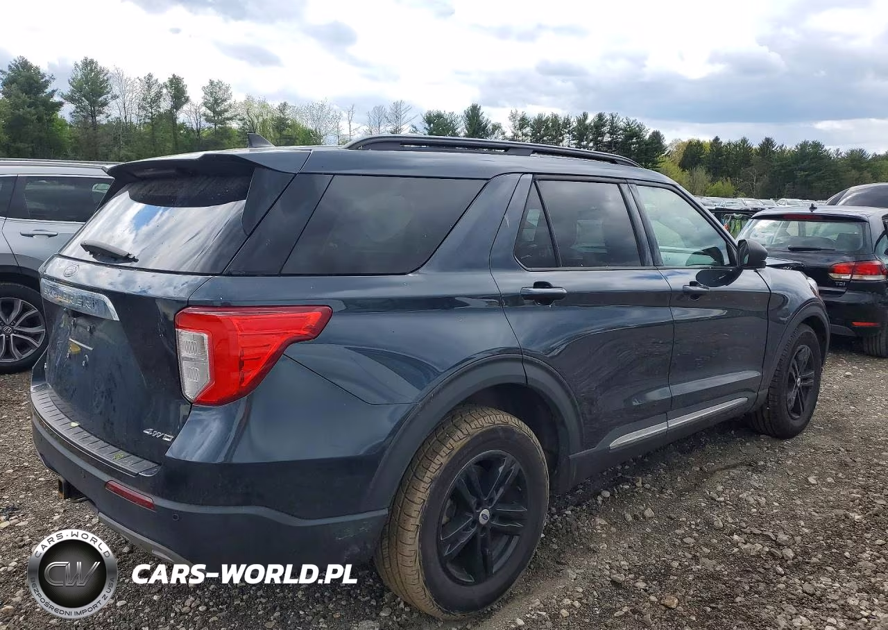 2022 Ford Explorer Xlt VIN:1FMSK8DH1NGB13791 - 3