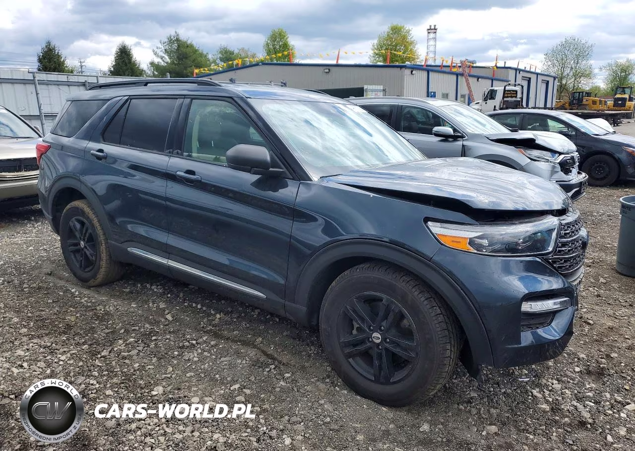 2022 Ford Explorer Xlt VIN:1FMSK8DH1NGB13791 - 4