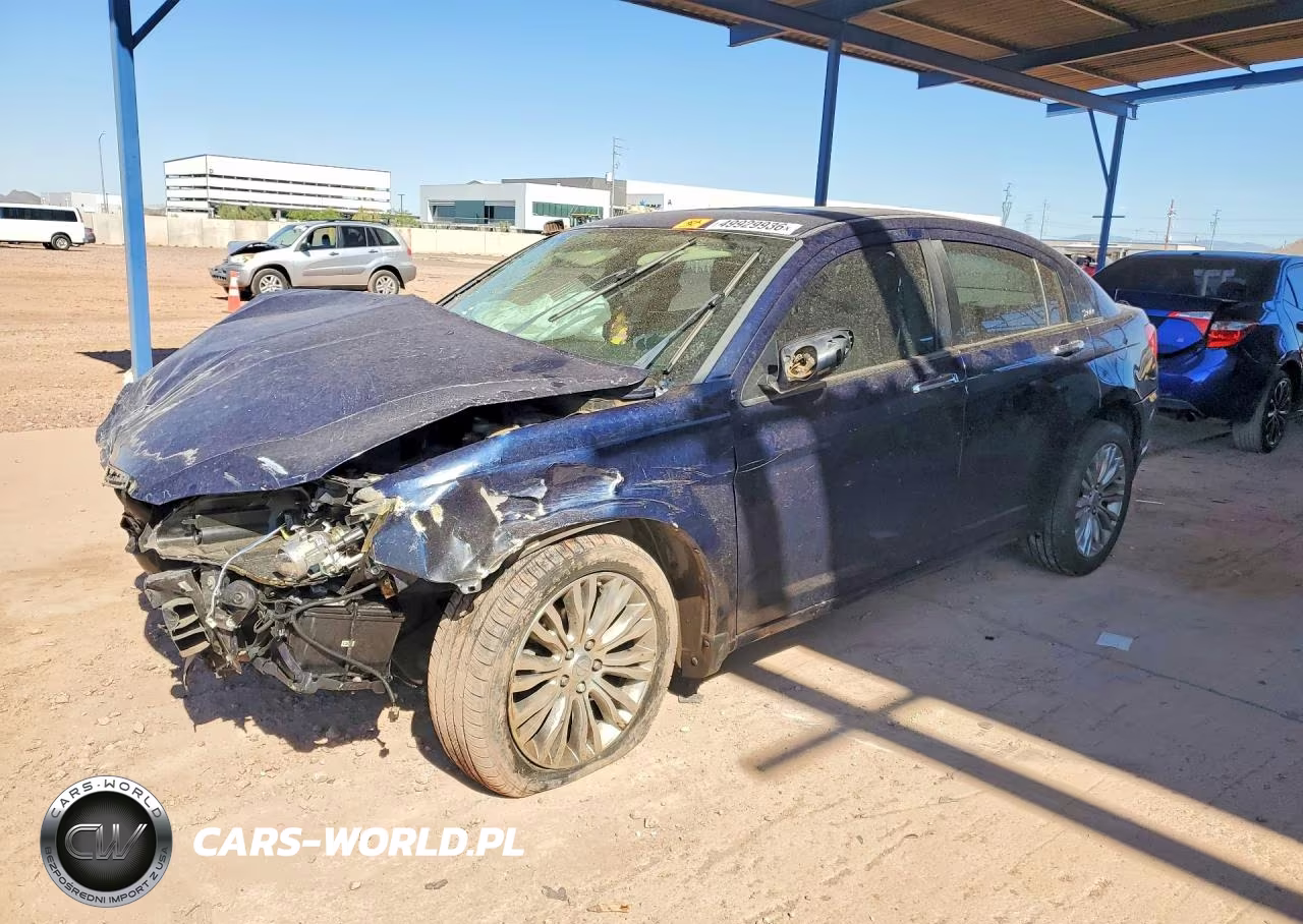 2013 Chrysler 200 Limited – zdjęcie 1 z 12