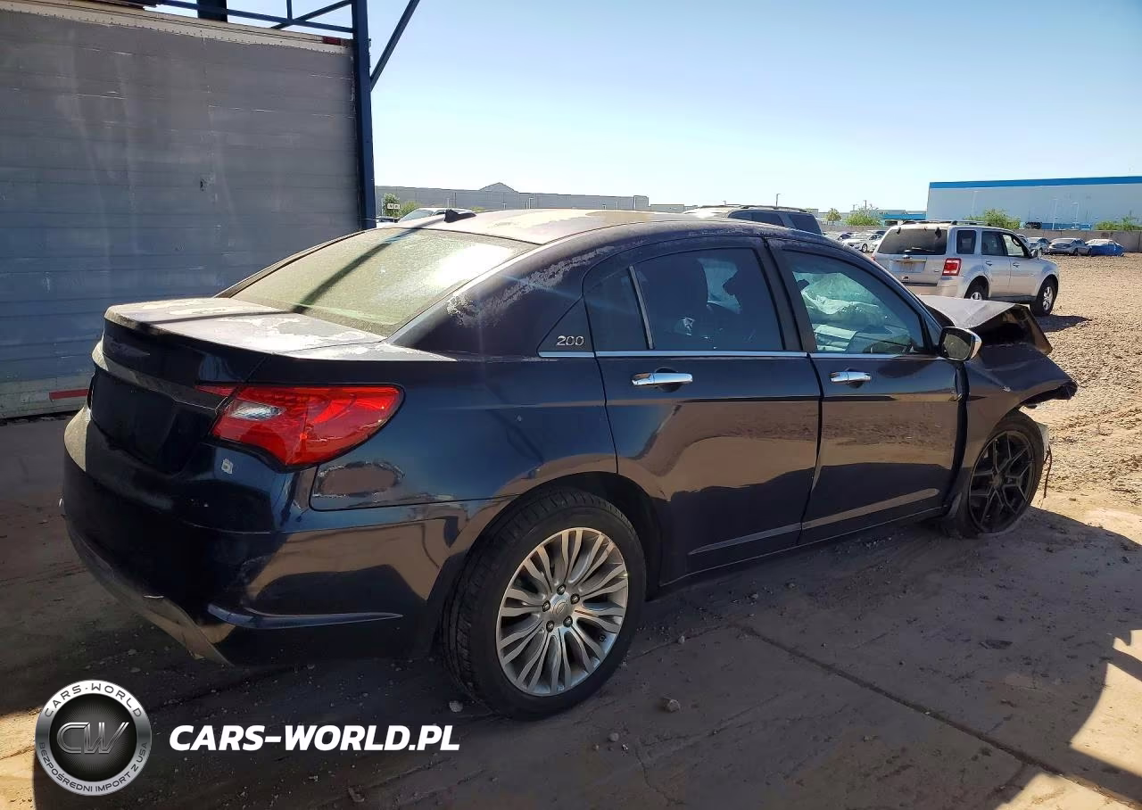 2013 Chrysler 200 Limited VIN:1C3CCBCG3DN549794 - 3