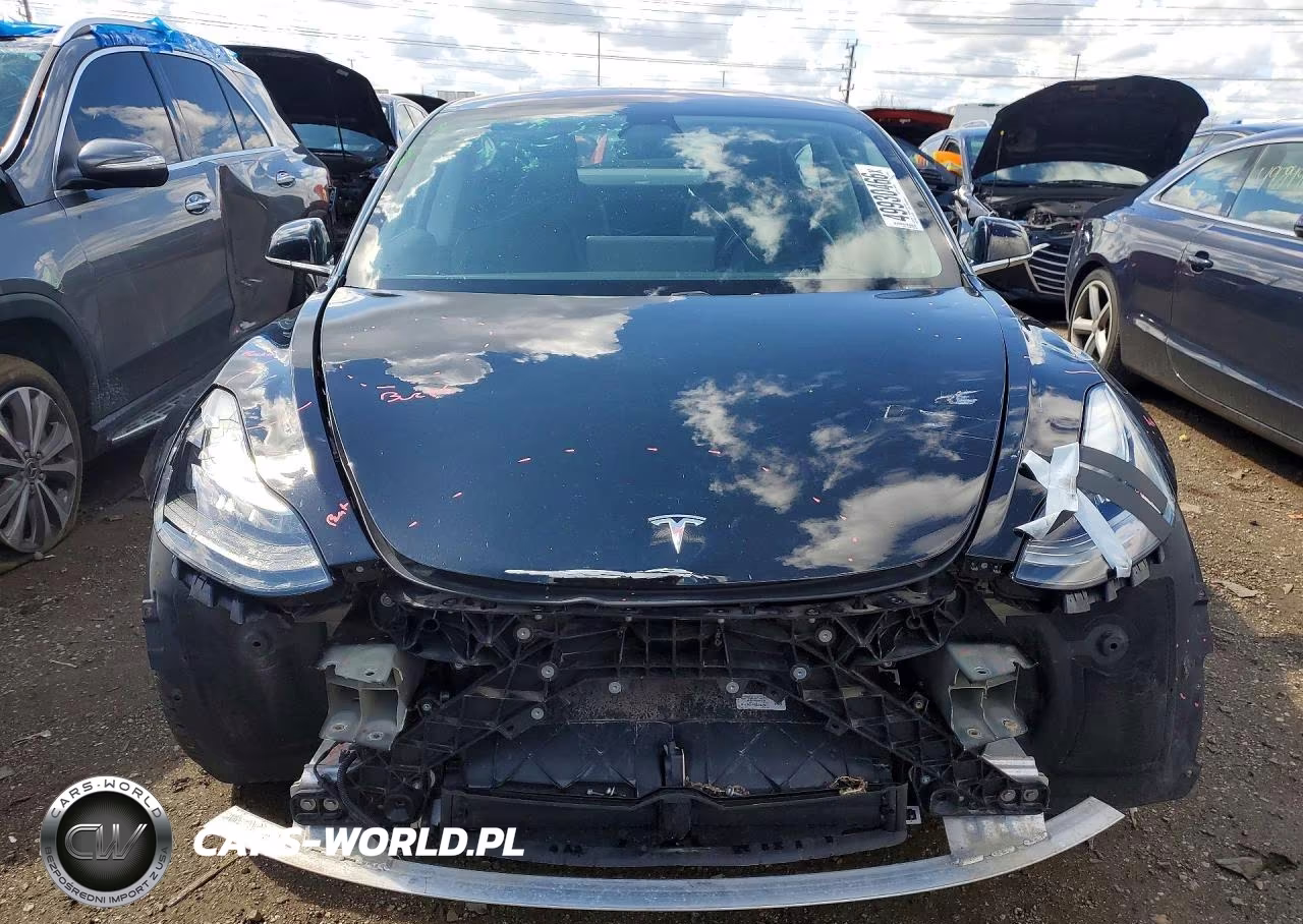 2018 Tesla Model 3 VIN:5YJ3E1EB9JF182640 - 5