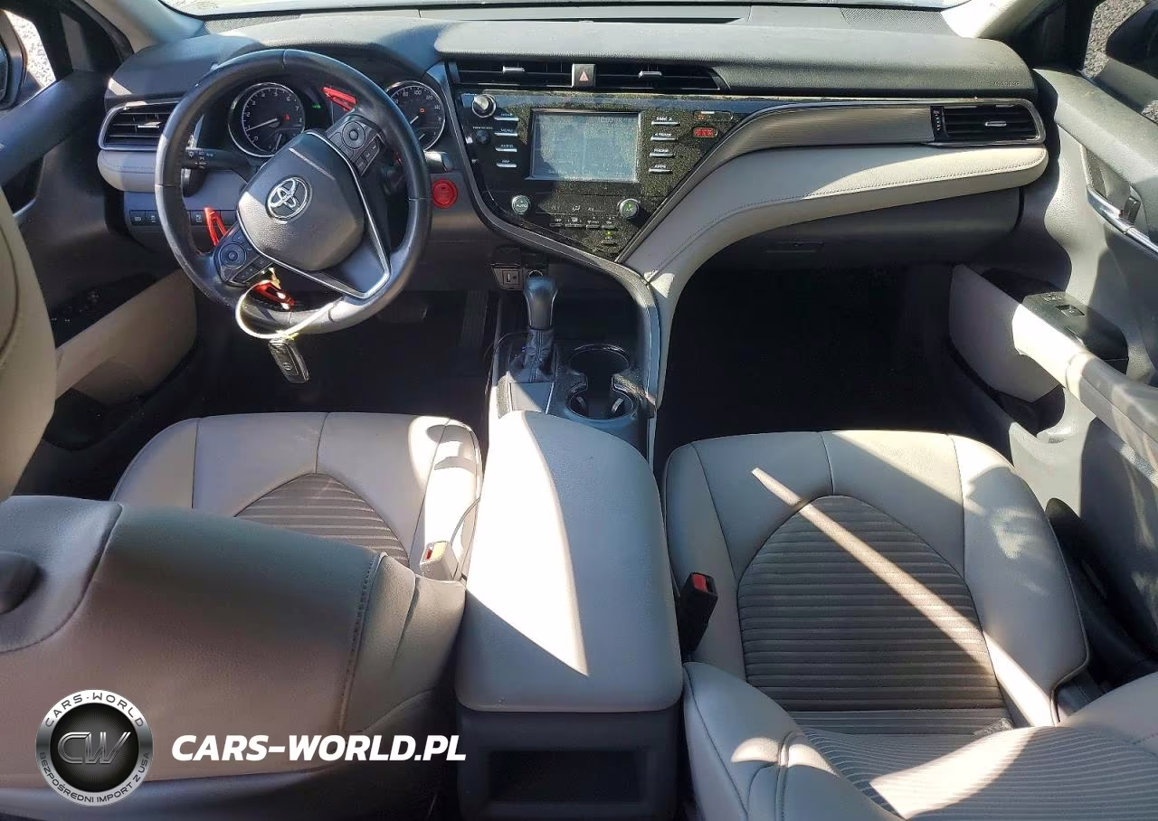 2019 Toyota Camry Se VIN:4T1B11HKXKU794739 - 8