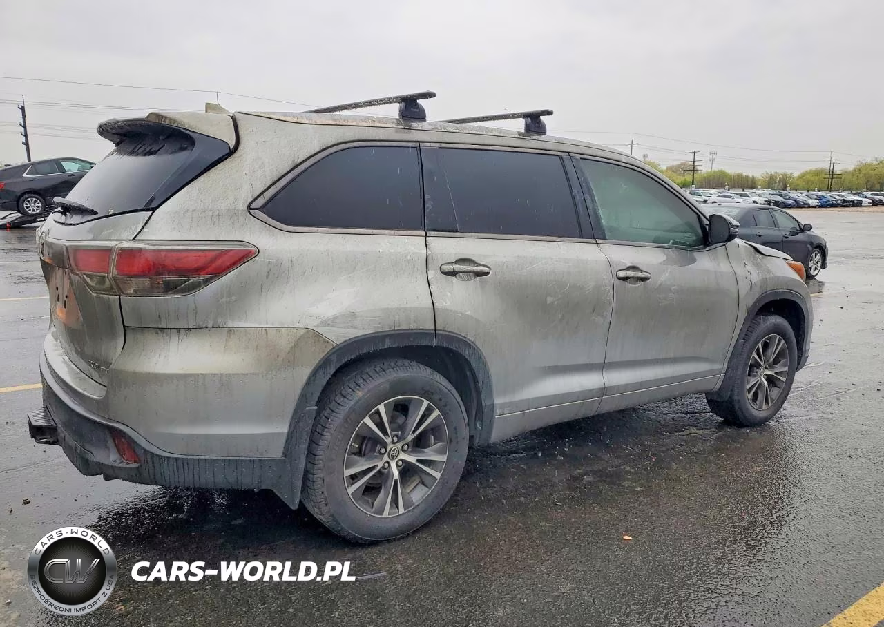 2016 Toyota Highlander Xle VIN:5TDJKRFH6GS252617 - 3