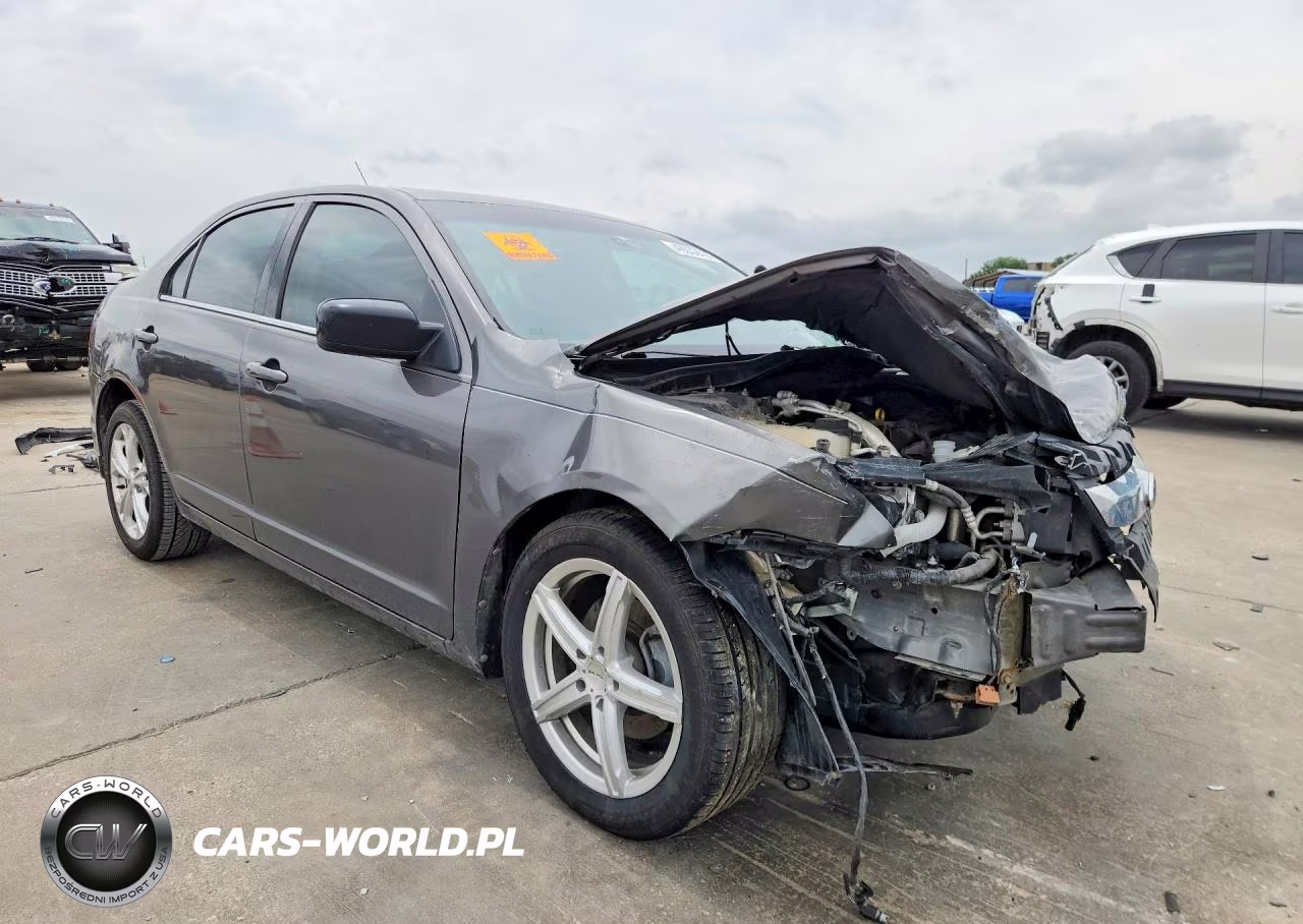2012 Ford Fusion Se VIN:3FAHP0HA8CR301315 - 4