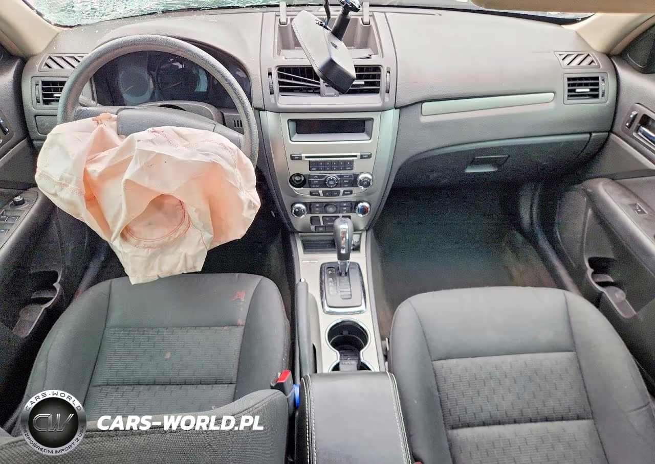 2012 Ford Fusion Se VIN:3FAHP0HA8CR301315 - 8