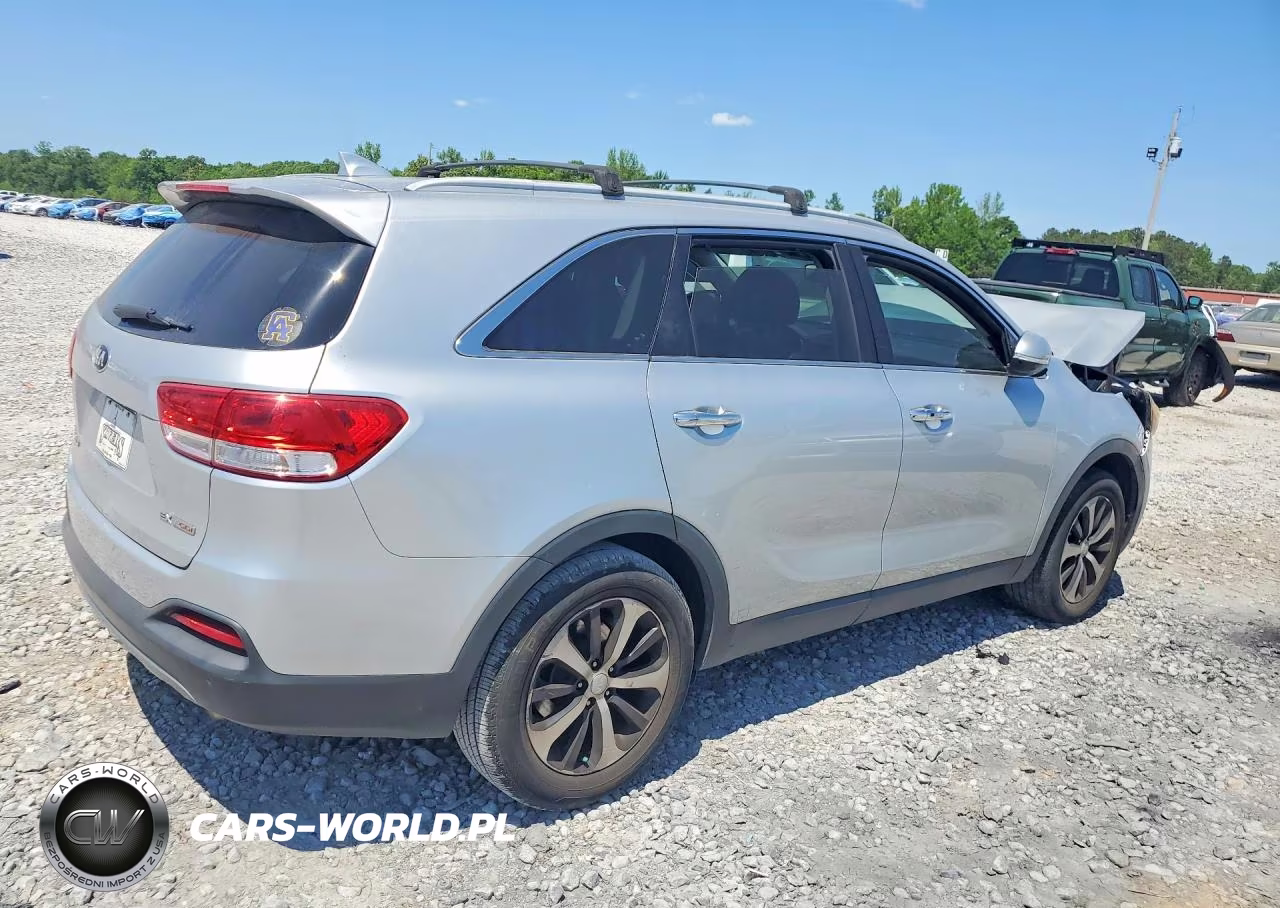 2018 Kia Sorento Ex VIN:5XYPH4A14JG359420 - 3
