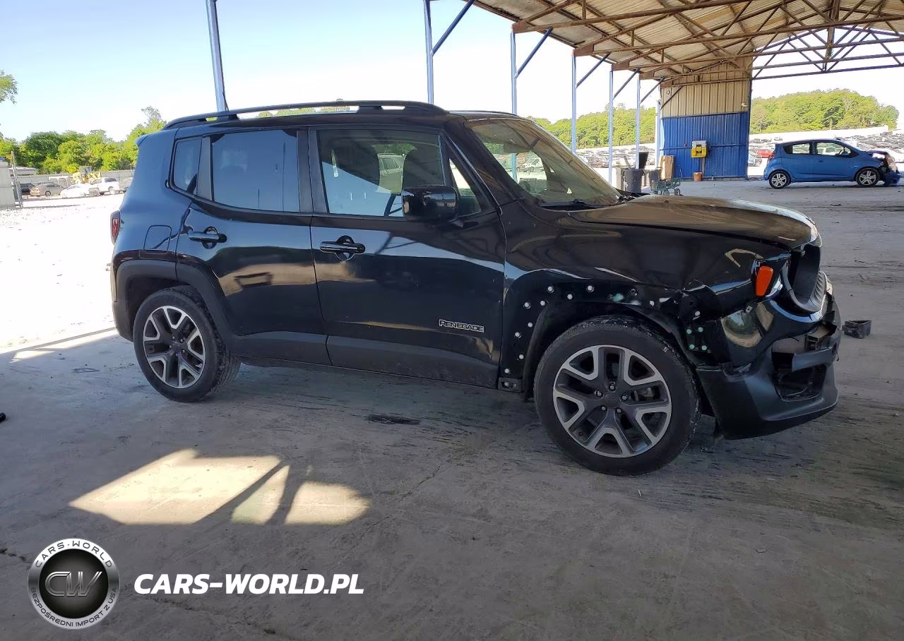 2018 Jeep Renegade Latitude VIN:ZACCJABB7JPH04576 - 4