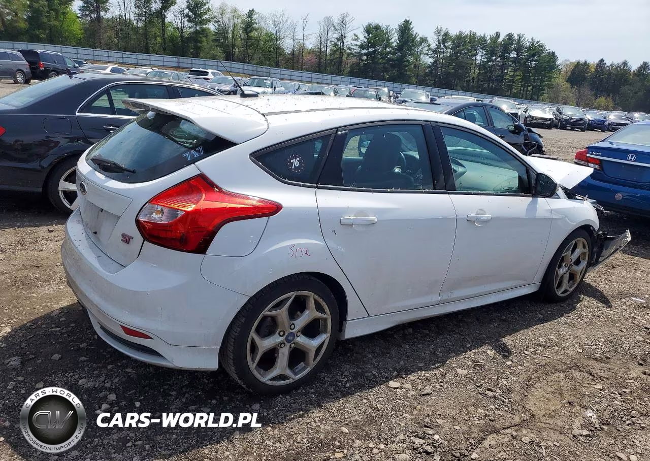 2013 Ford Focus St VIN:1FADP3L96DL185917 - 3