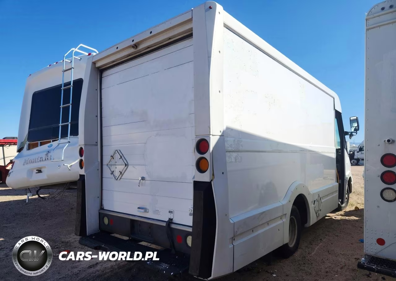 2015 Isuzu Npr Delivery Truck VIN:JALB4T174F7W00013 - 3