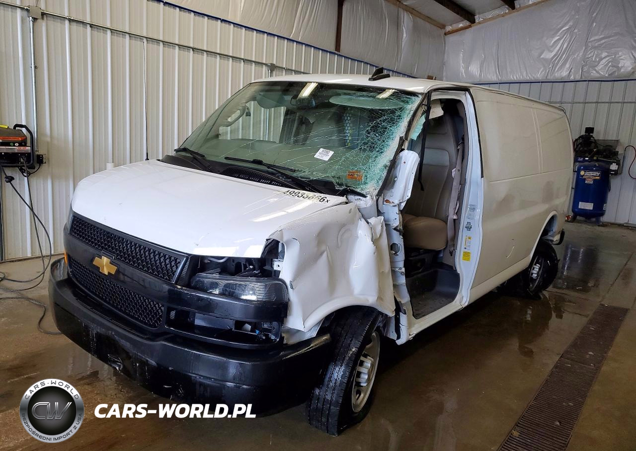 2024 Chevrolet Express G2500