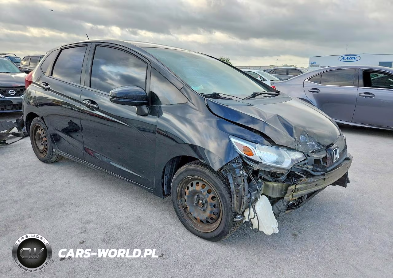 2015 Honda Fit Lx VIN:3HGGK5H54FM778217 - 4