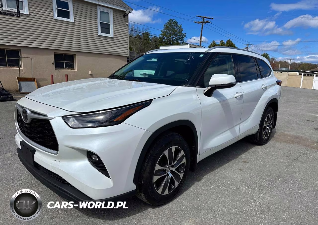 2022 Toyota Highlander Xle