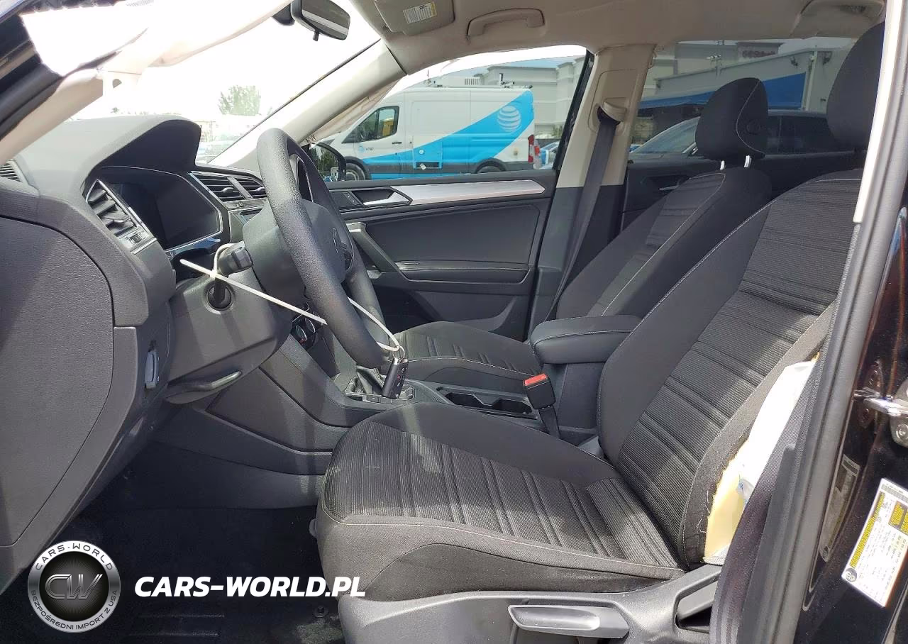2023 Volkswagen Tiguan S VIN:3VVRB7AX3PM110460 - 7