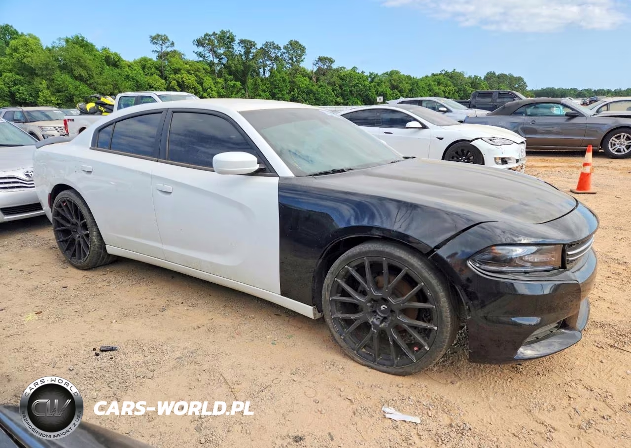 2016 Dodge Charger Sxt VIN:2C3CDXHG1GH354955 - 4