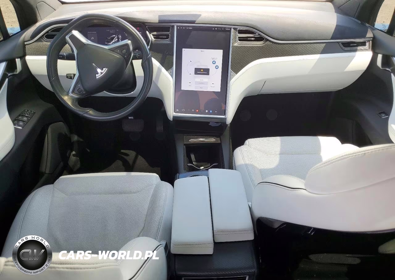 2017 Tesla Model X VIN:5YJXCBE25HF038137 - 8