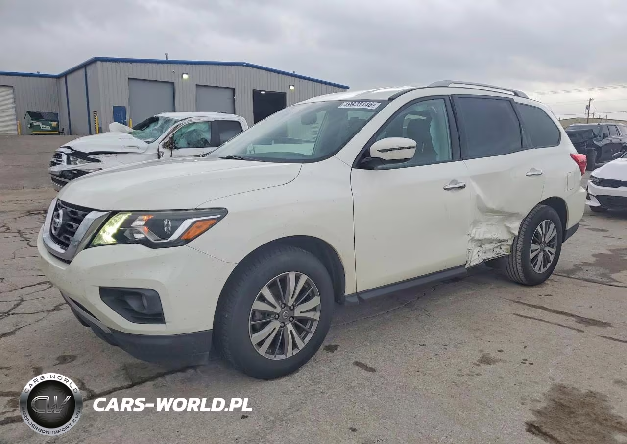 2020 Nissan Pathfinder Sv