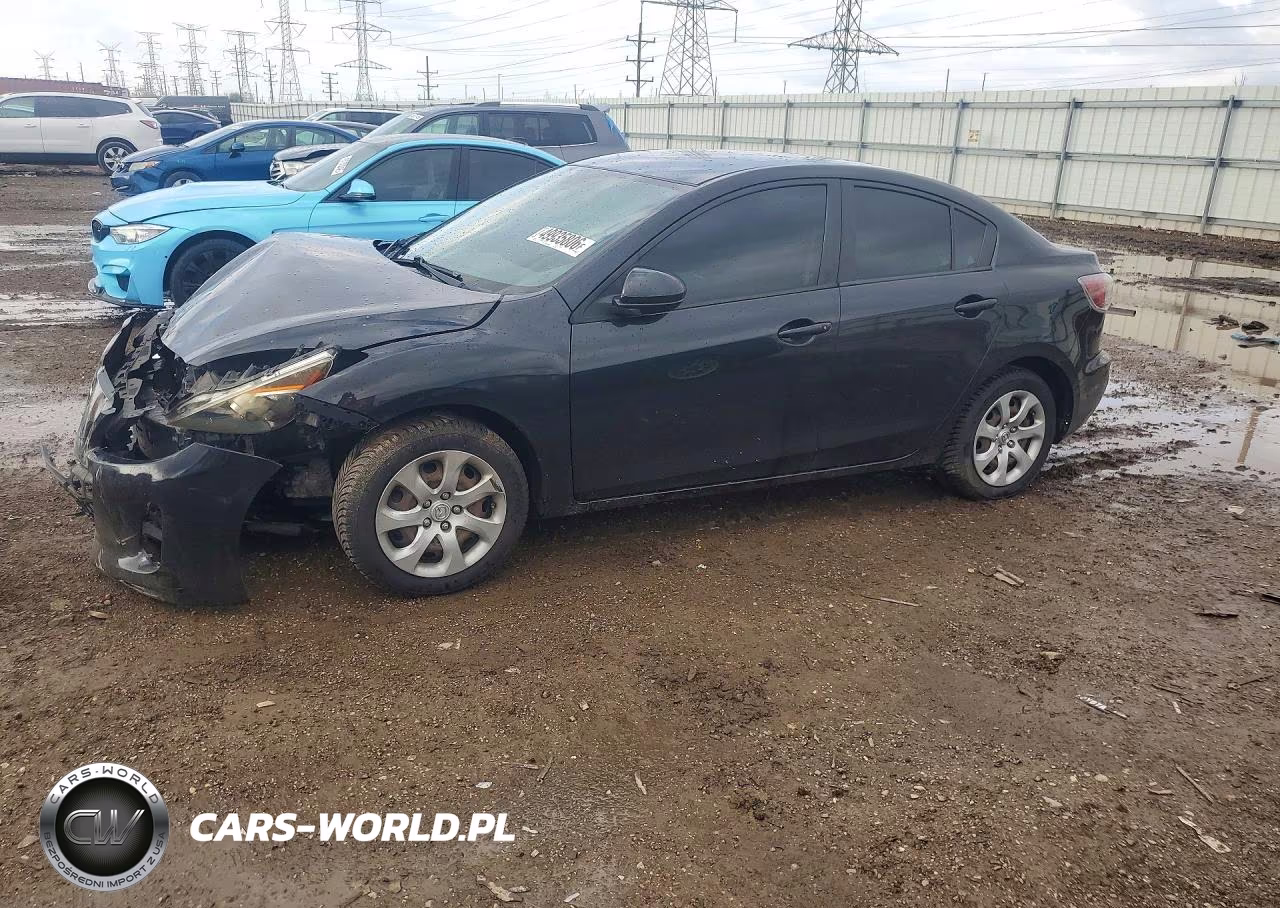 2013 Mazda 3 I