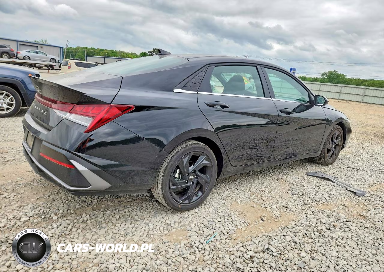 2026 Hyundai Elantra Sel Sport Premium VIN:KMHLS4DG5TU146246 - 3
