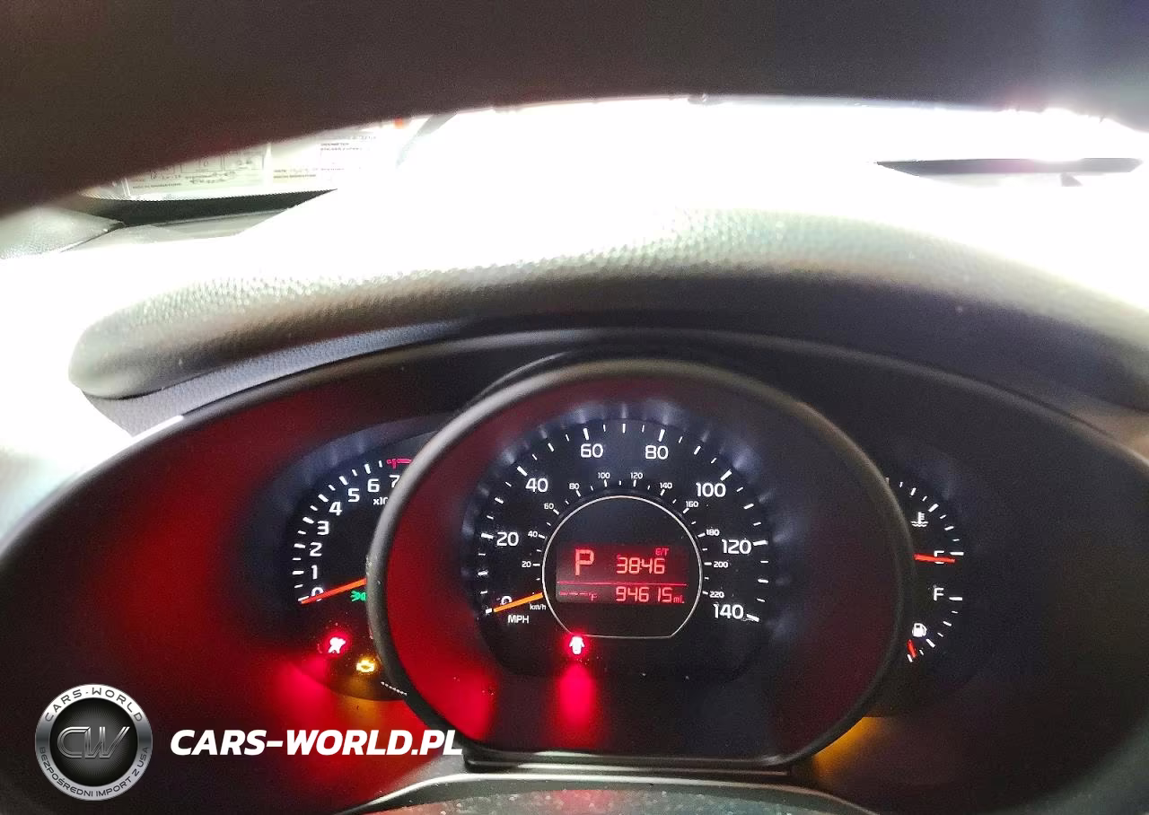 2014 Kia Soul Base VIN:KNDJN2A27E7110673 - 9