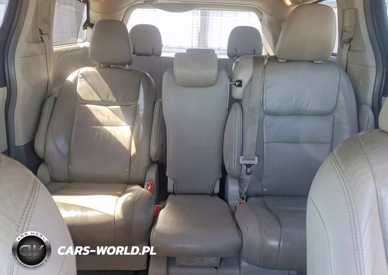 2019 Toyota Sienna Xle 8-Passenger VIN:5TDYZ3DC4KS993128 - 10