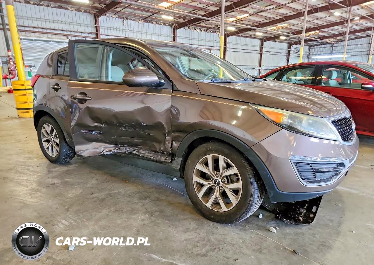 2015 Kia Sportage Lx VIN:KNDPB3AC0F7759492 - 4