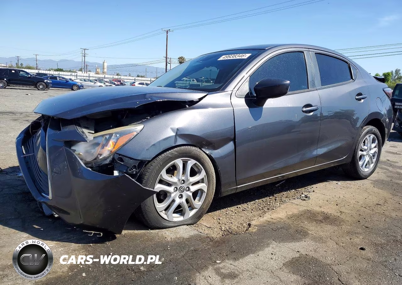 2016 Scion Ia Base – zdjęcie 1 z 12