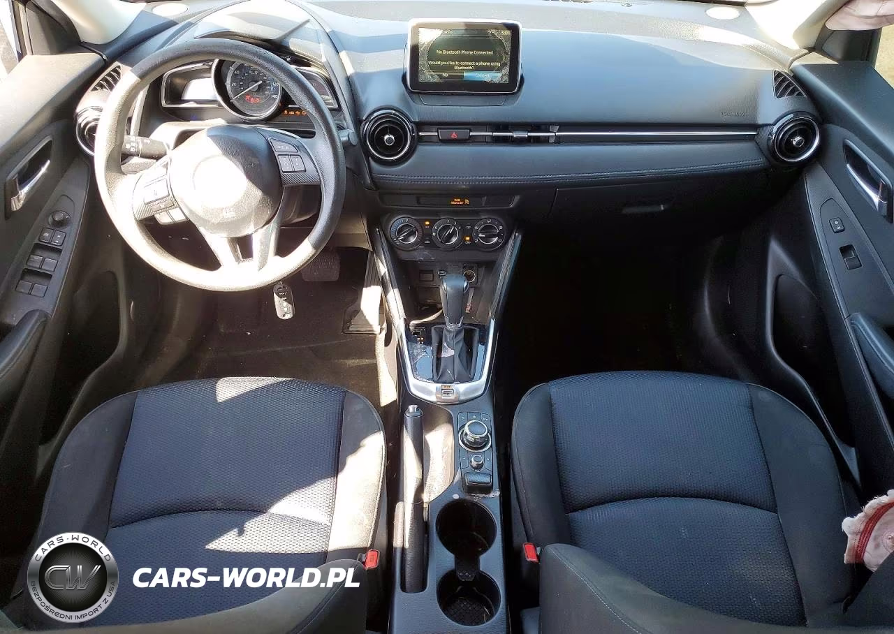 2016 Scion Ia Base VIN:3MYDLBZV5GY136239 - 8